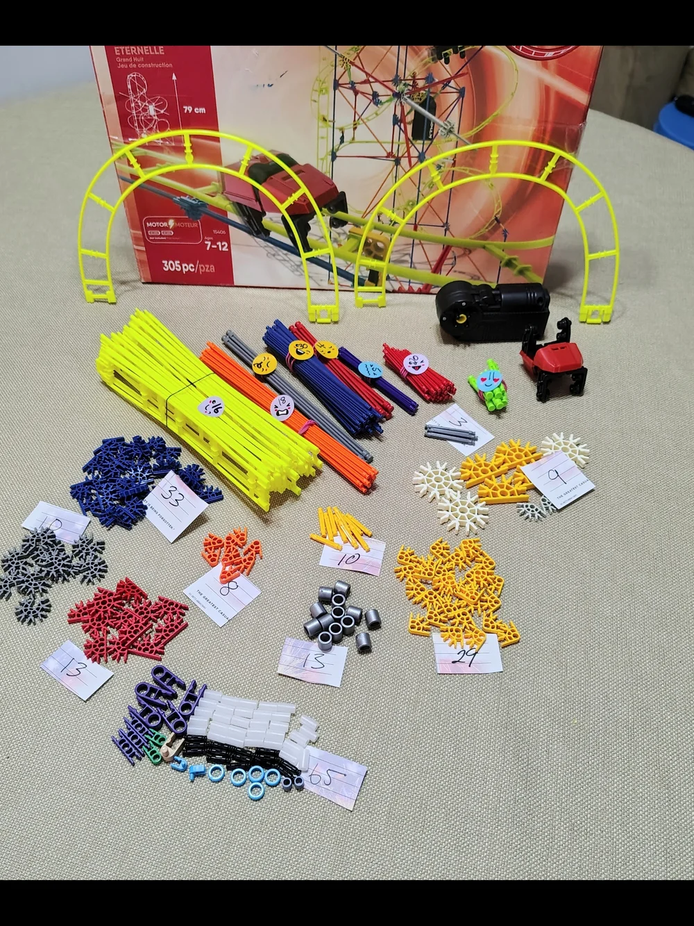 K'NEX Thrill Rides Motorized Roller Coaster Building Set 303 Pieces & 1 Motor